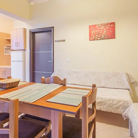 Sundy Maria * Stoúpa