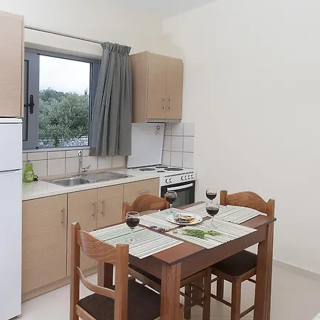 Sundy Maria Apartment Stoupa